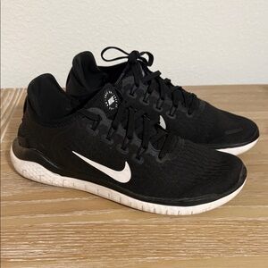 Nike Free Run Black and White Athletic Shoes